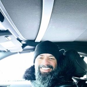 Meet your Posher, Felix alberto